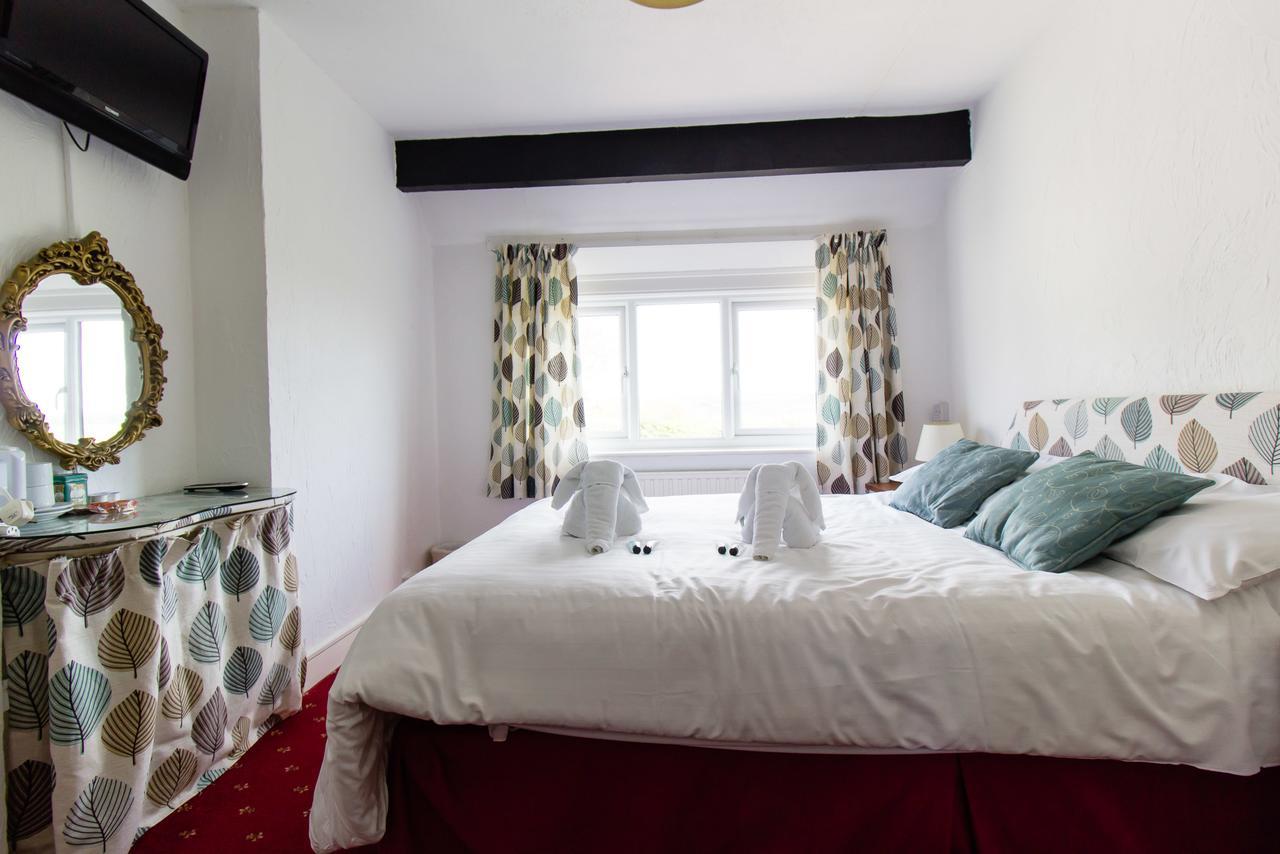 The Weary Friar Inn Pillaton Eksteriør billede